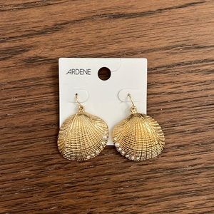 ARDENE seashell earrings